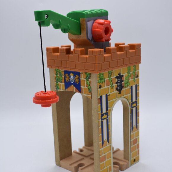 Castle Crane King of the Railway Thomas & Friends Wooden Engine Trains 10" Works - Picture 2 of 9